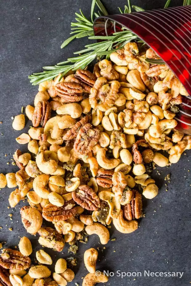 rosemary roasted nuts-98
