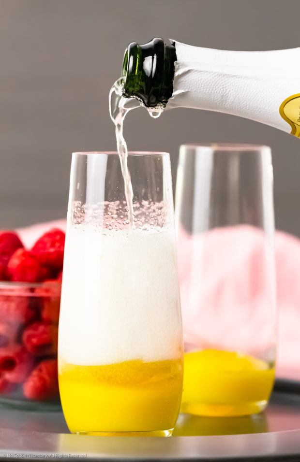 How to Make Flavored Mimosa Cocktails